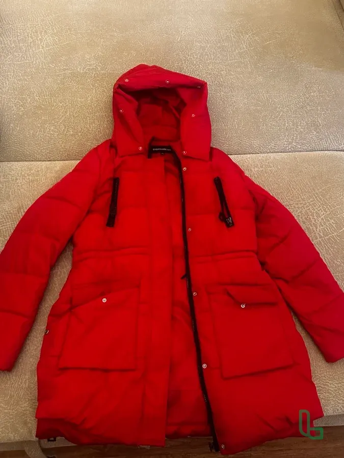 Куртка Moncler красная