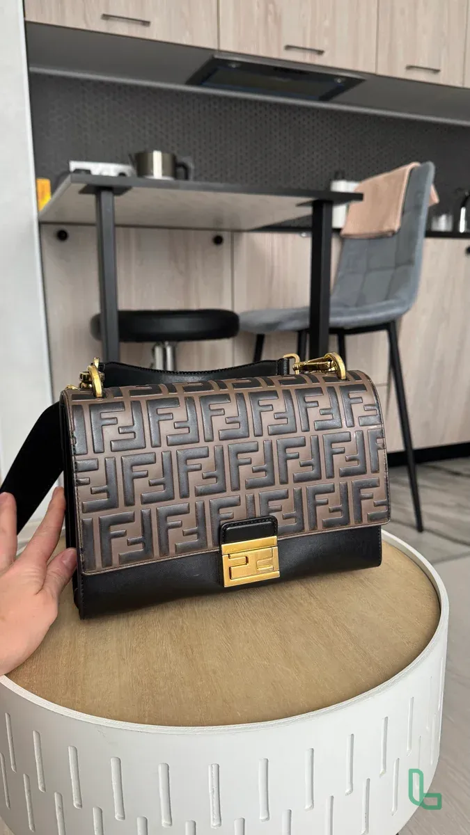 Сумка Fendi