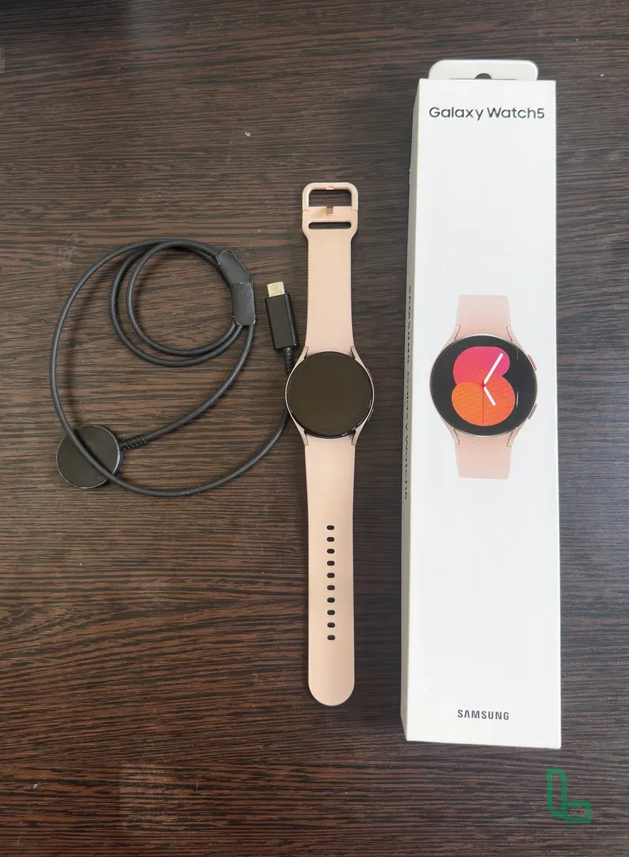 Часы Samsung Watch 5