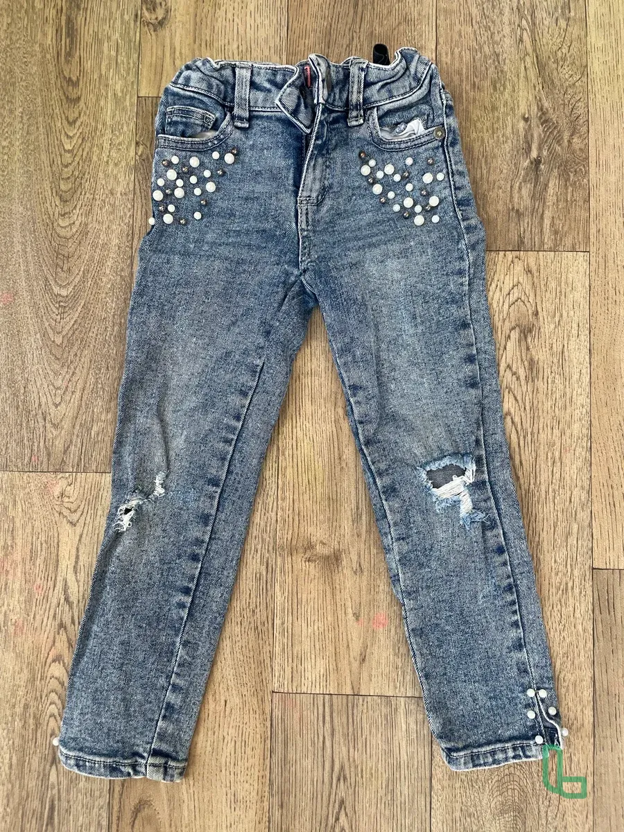 Джинсы И Костюм Для Девочки 104р-р.