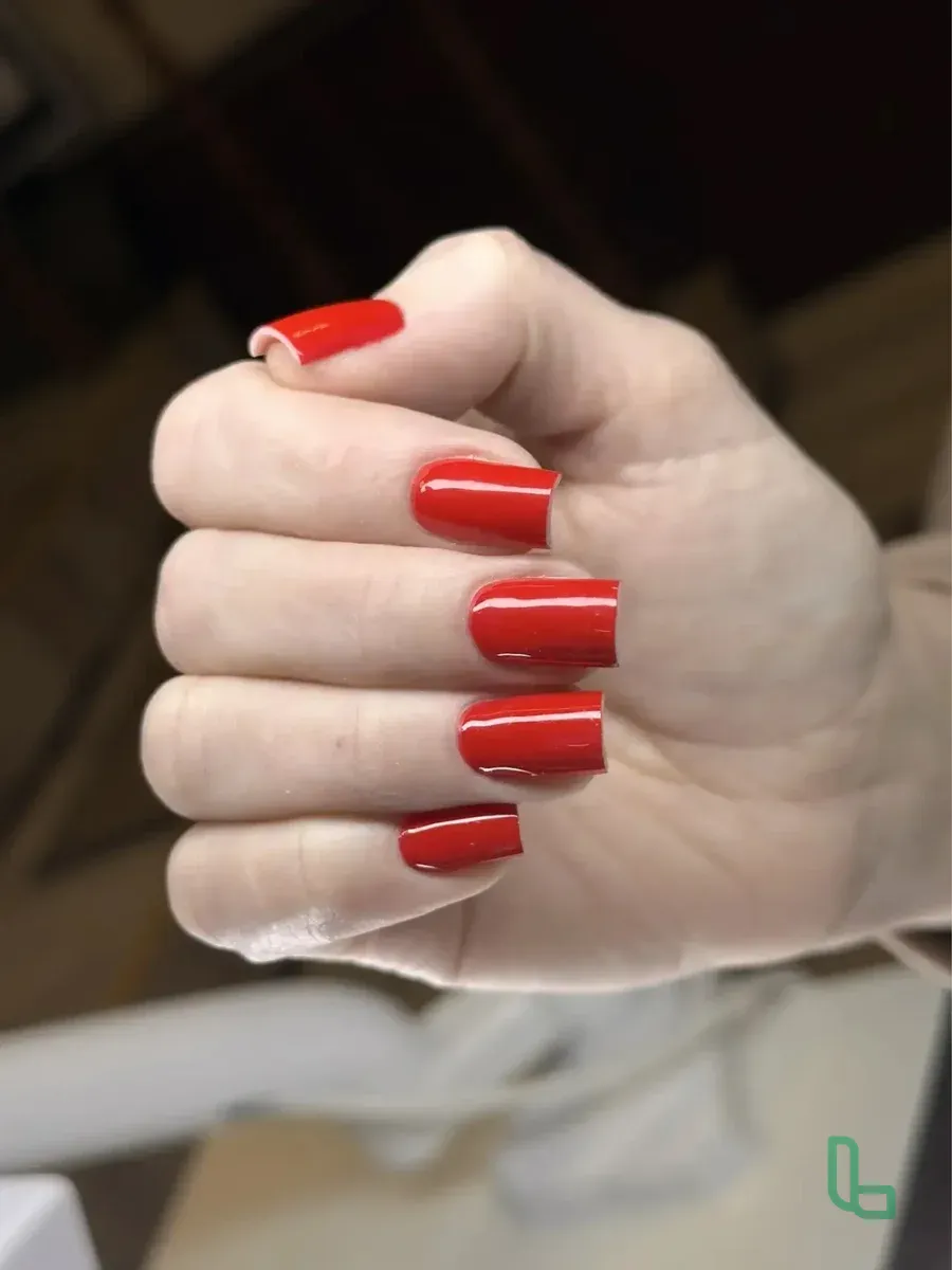Маникюр