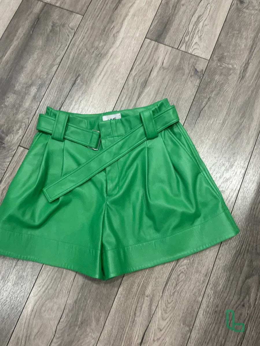 Шорты Lime