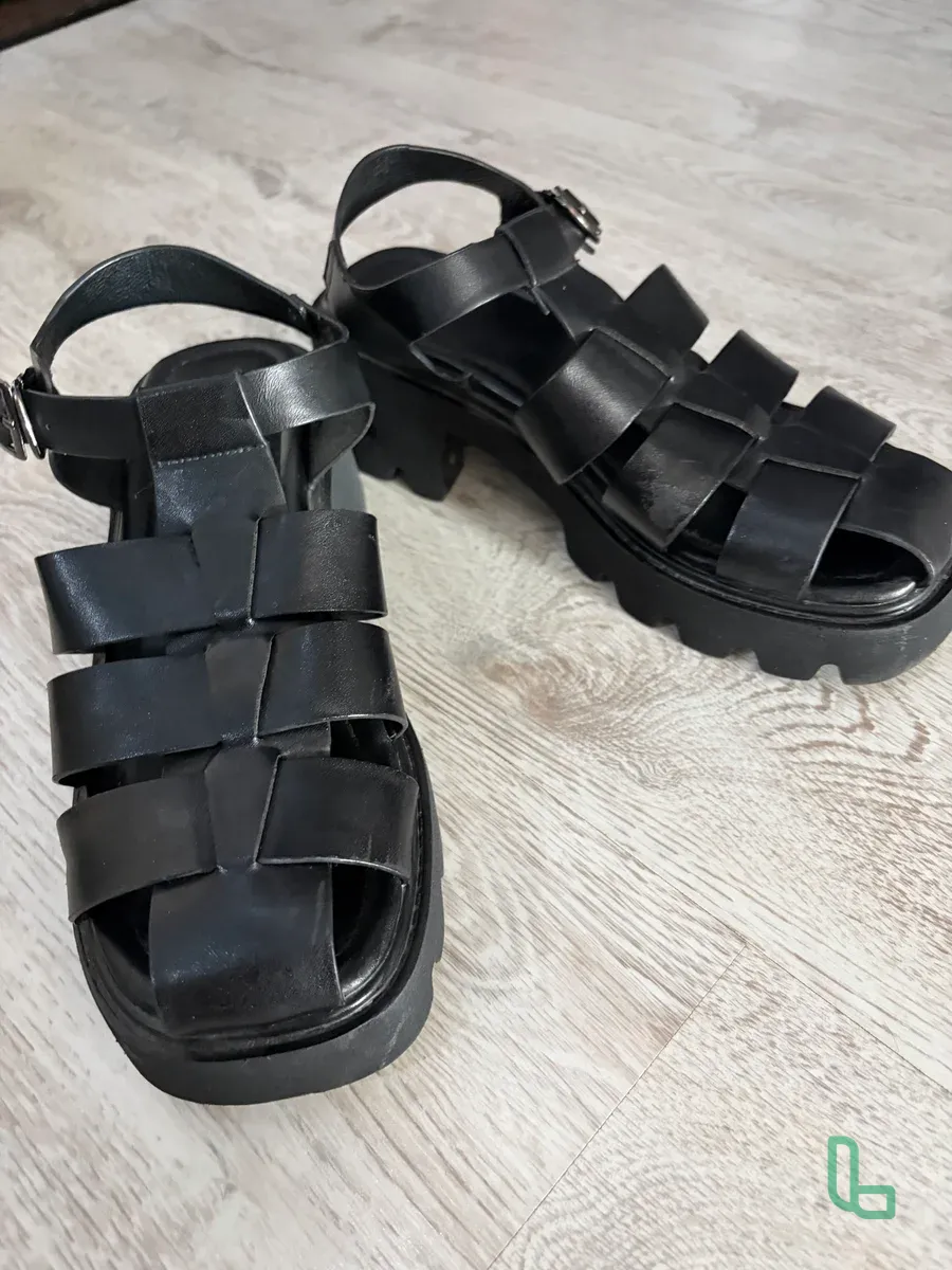 Сандали Женские