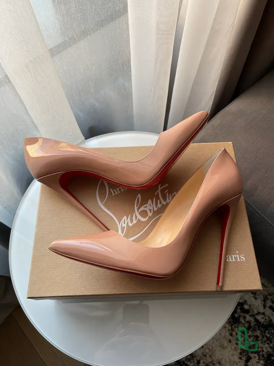 Туфли Christian Louboutin 39.5 Оригинал