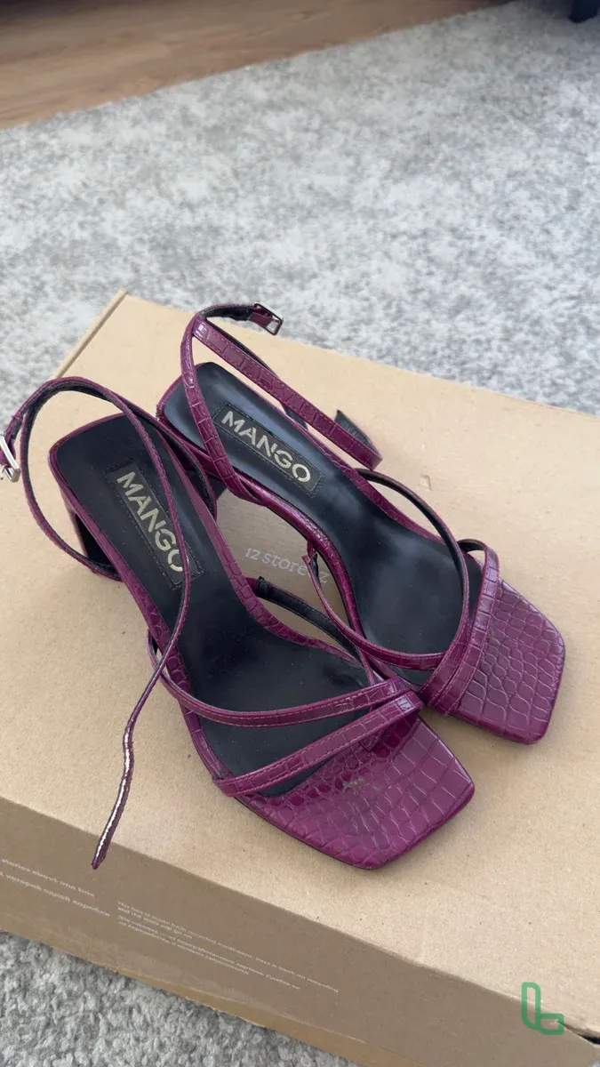 Босоножки Mango
