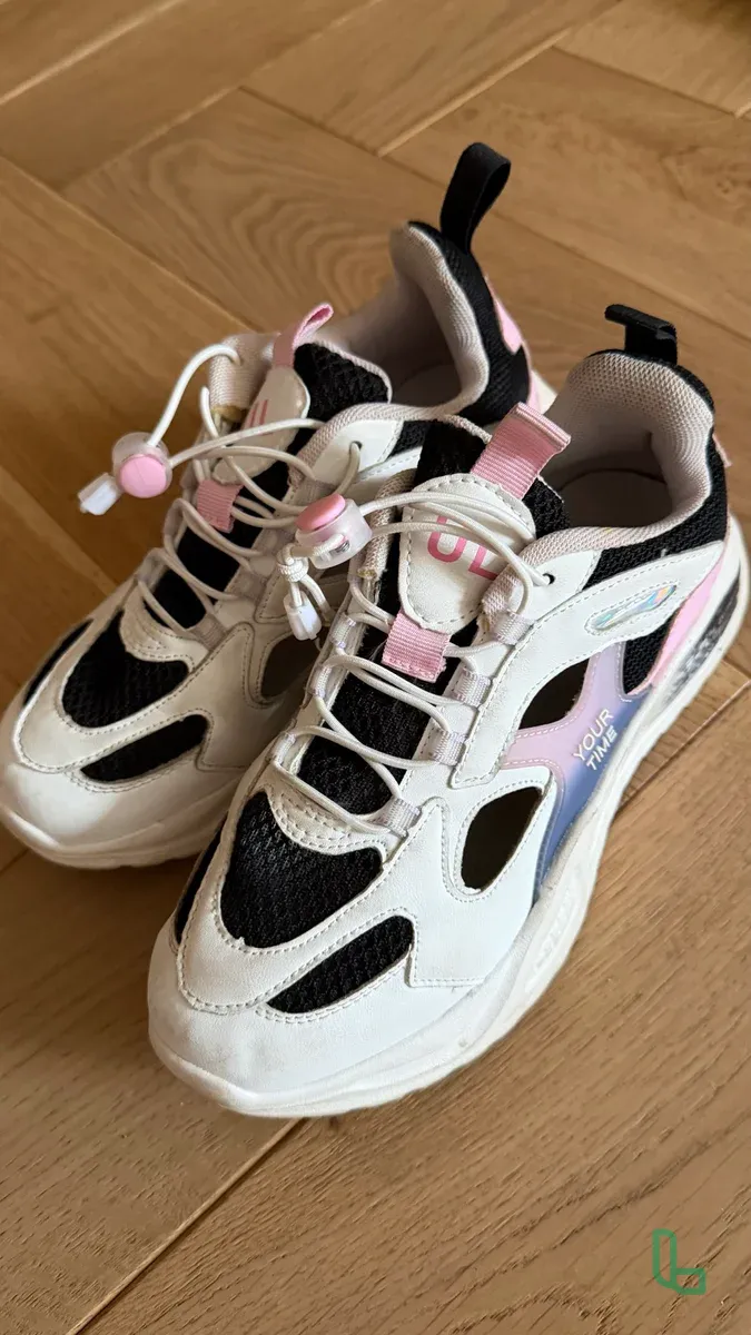 Кроссовки 35 Размер