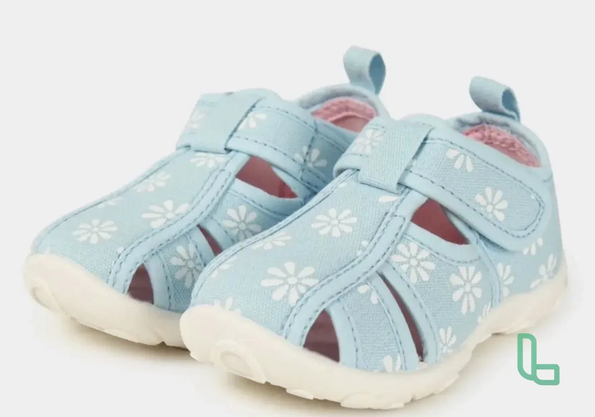 Сандали на девочку