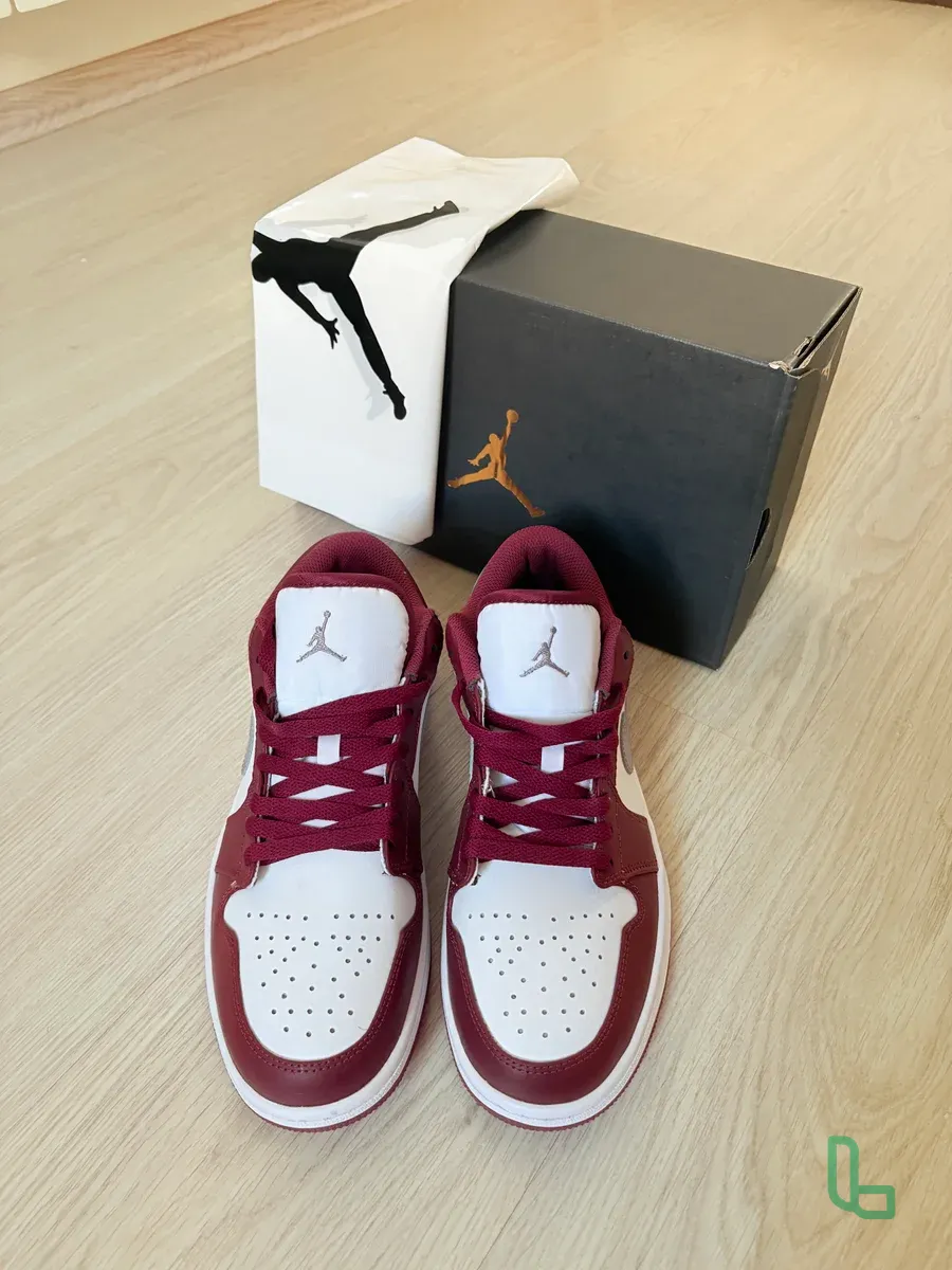 Кроссовки Nike Air Jordan Low