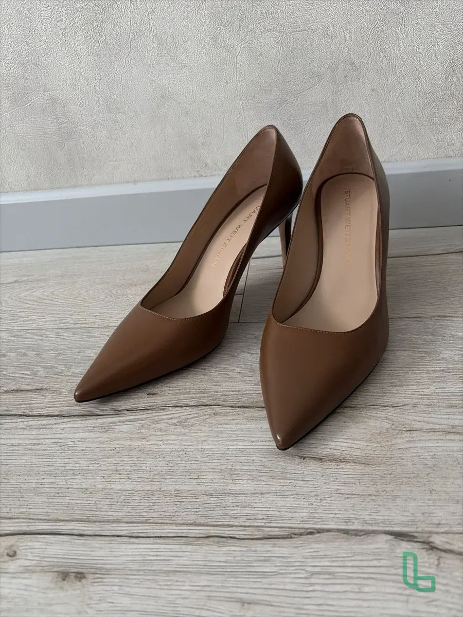 Туфли Stuart Weitzman 39 размер