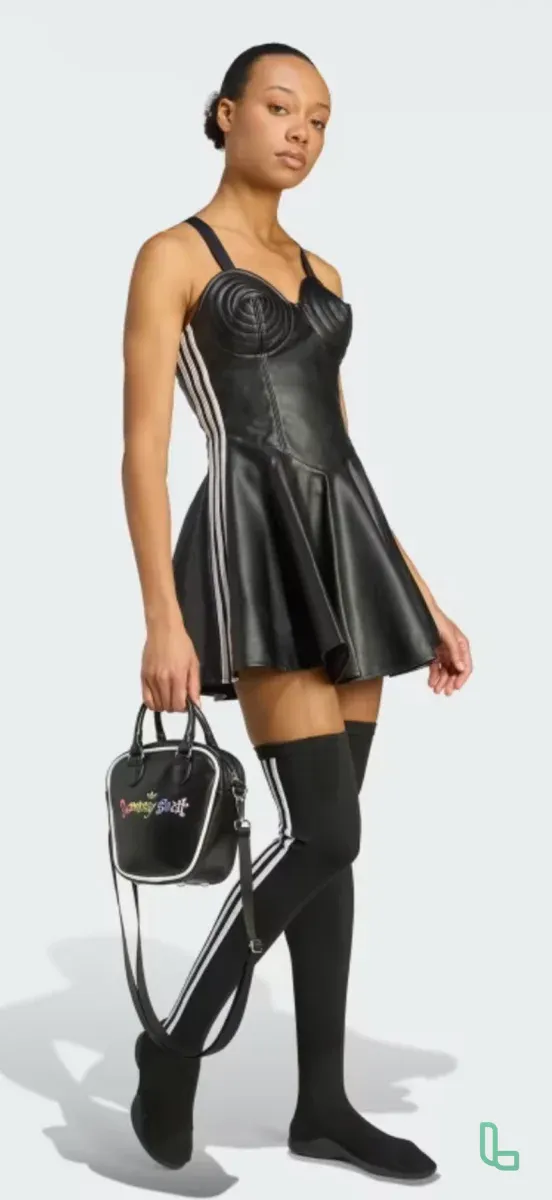 Платье от Adidas x Jeremy Scott в черном цвете