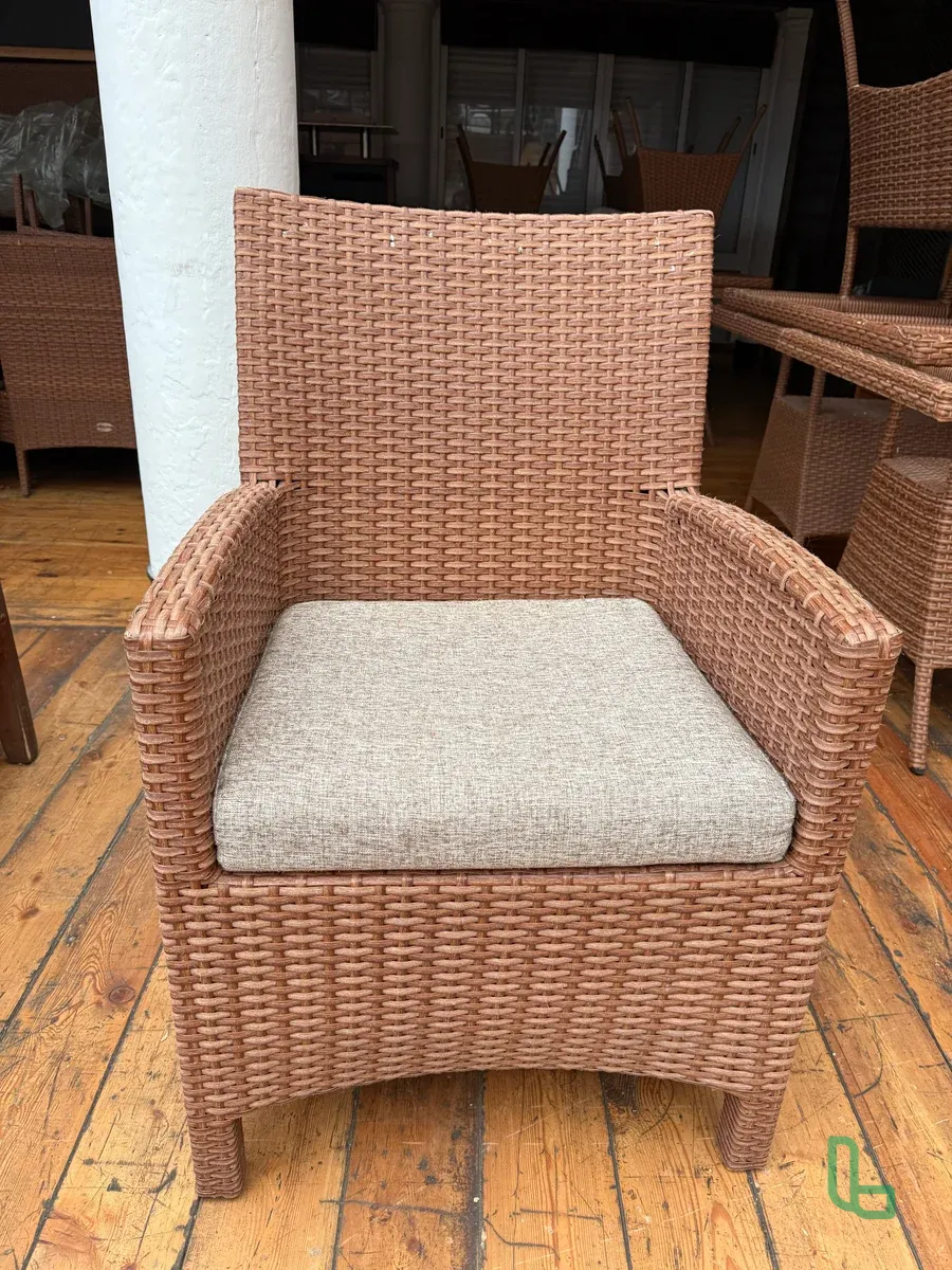 Продается мебель из ротанга: кресла, диваны, столы