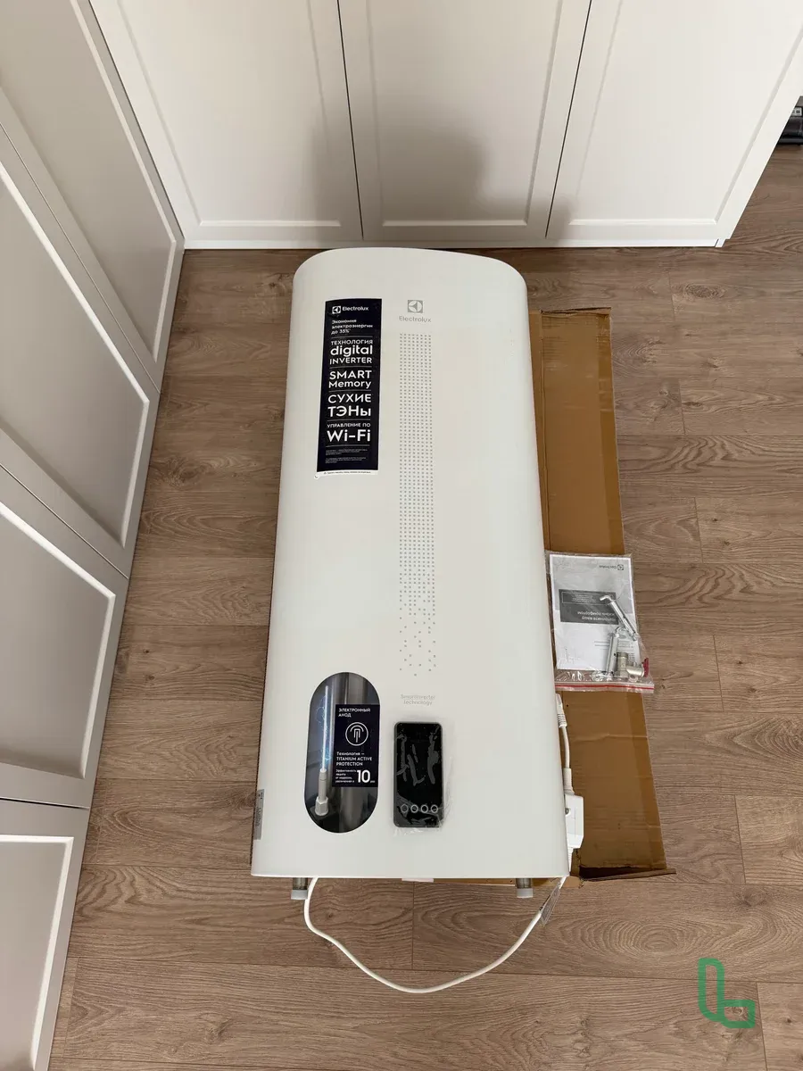 Водонагреватель накопительный Electrolux EWH 50 Sm
