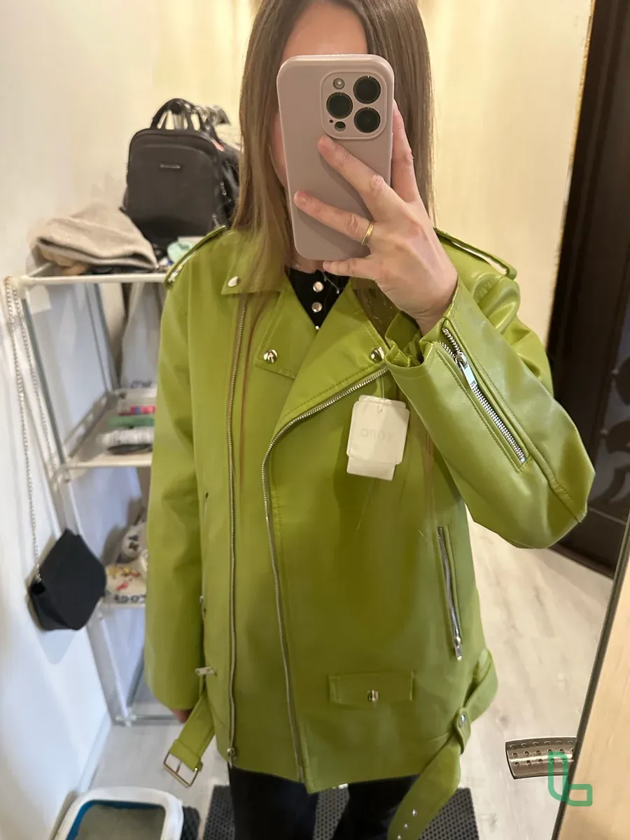 Куртка-косуха Зеленая Размер М Новая