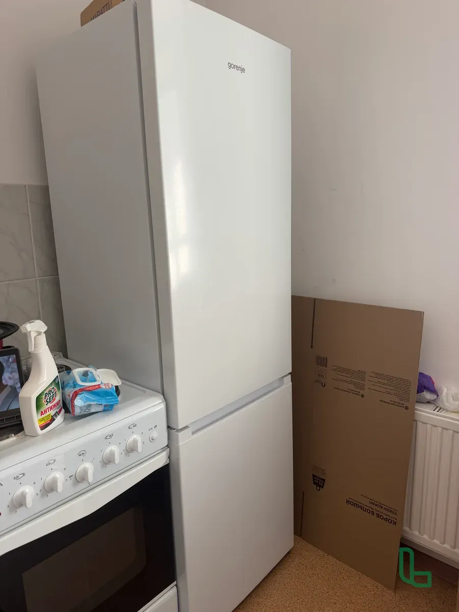 Холодильник Gorenje NRK418FEW4