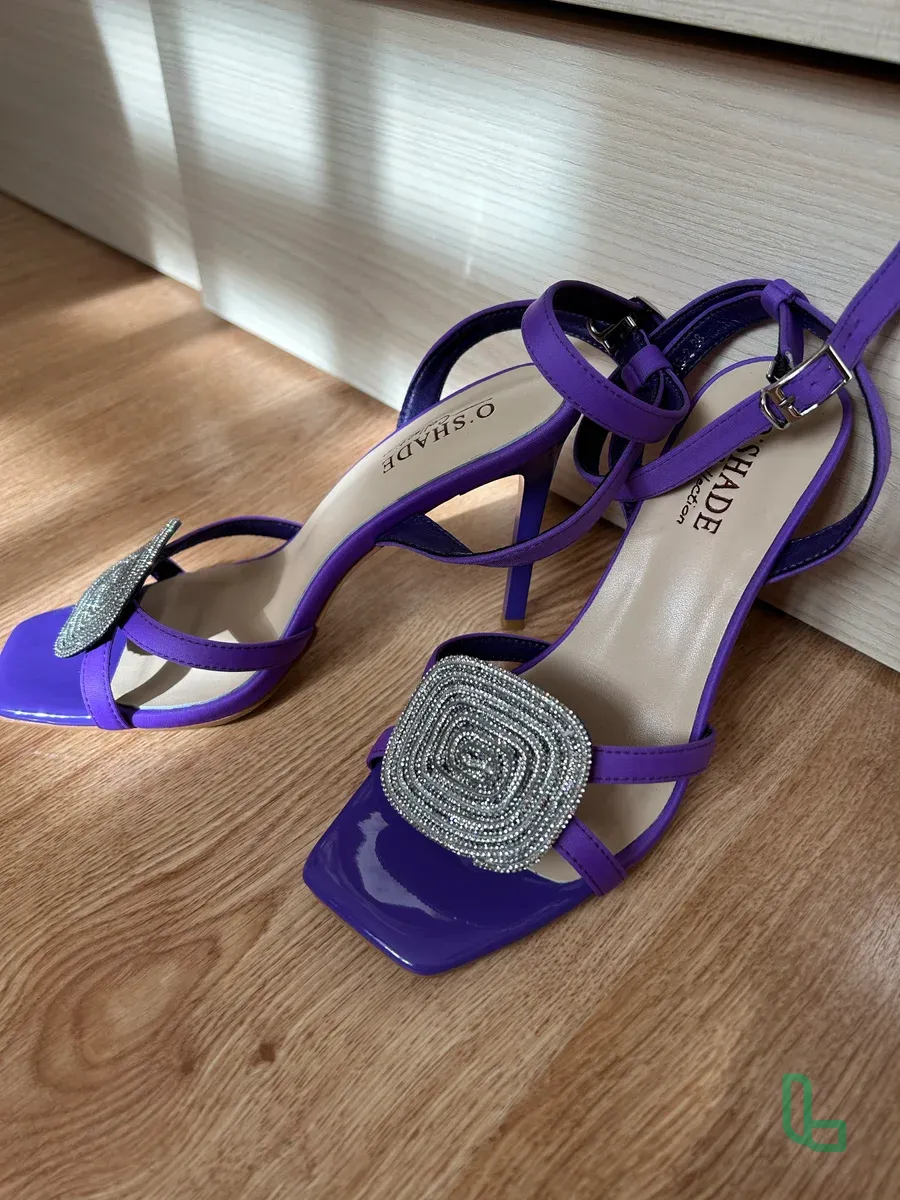 Босоножки женские