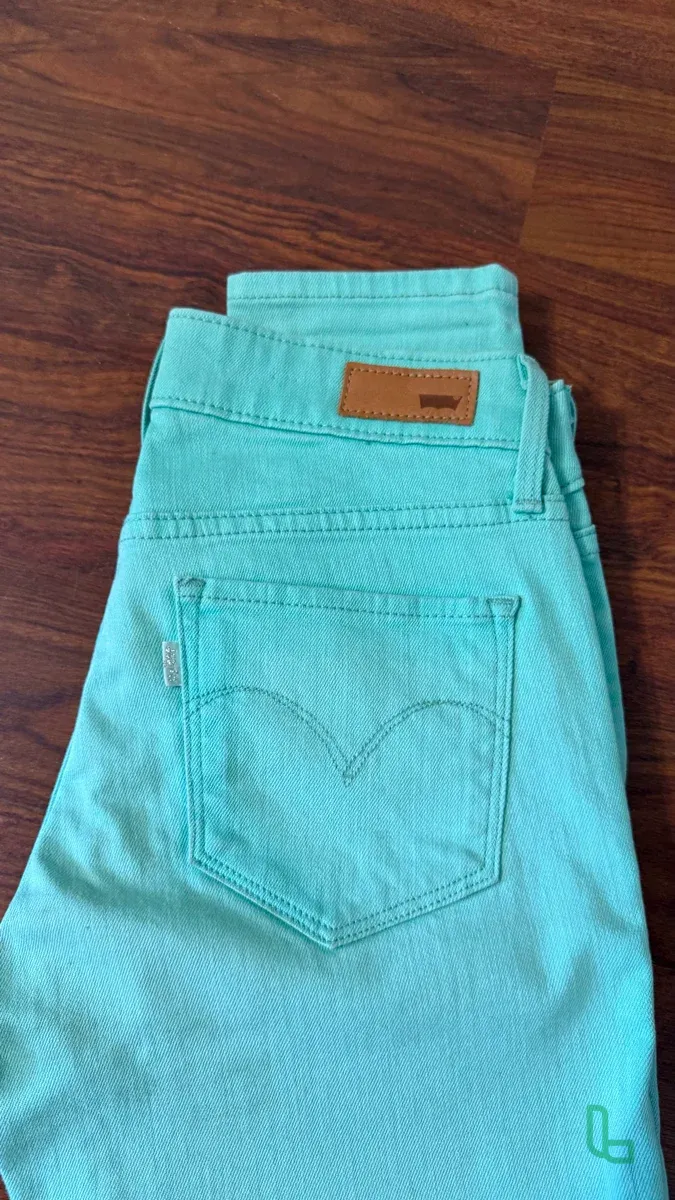 Джинсы Levis Размер XS