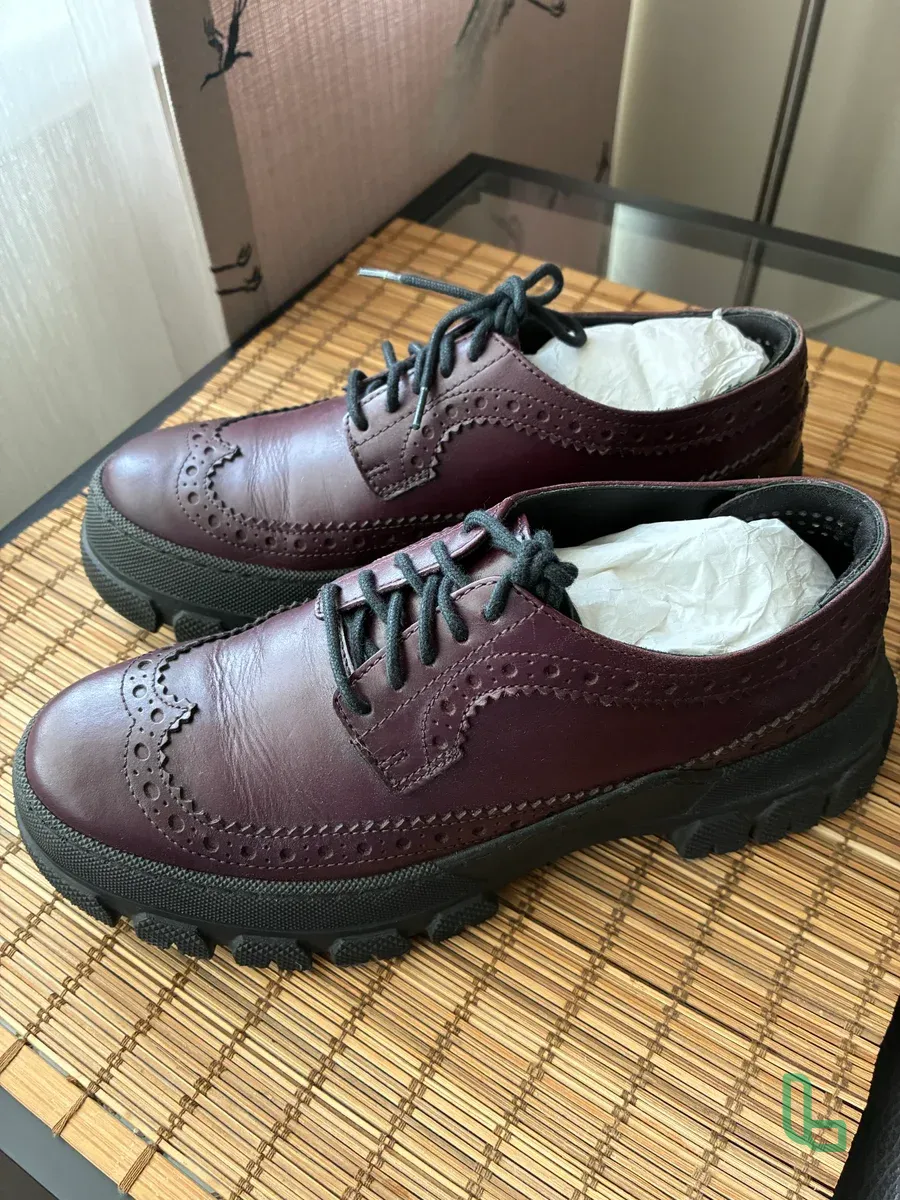 Лоферы Женские