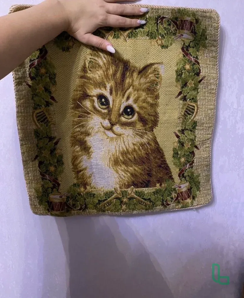 Текстильная картина с котенком