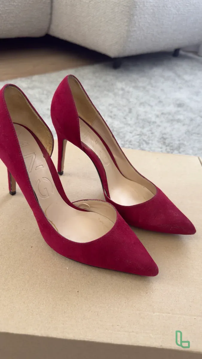 Лодочки Mango