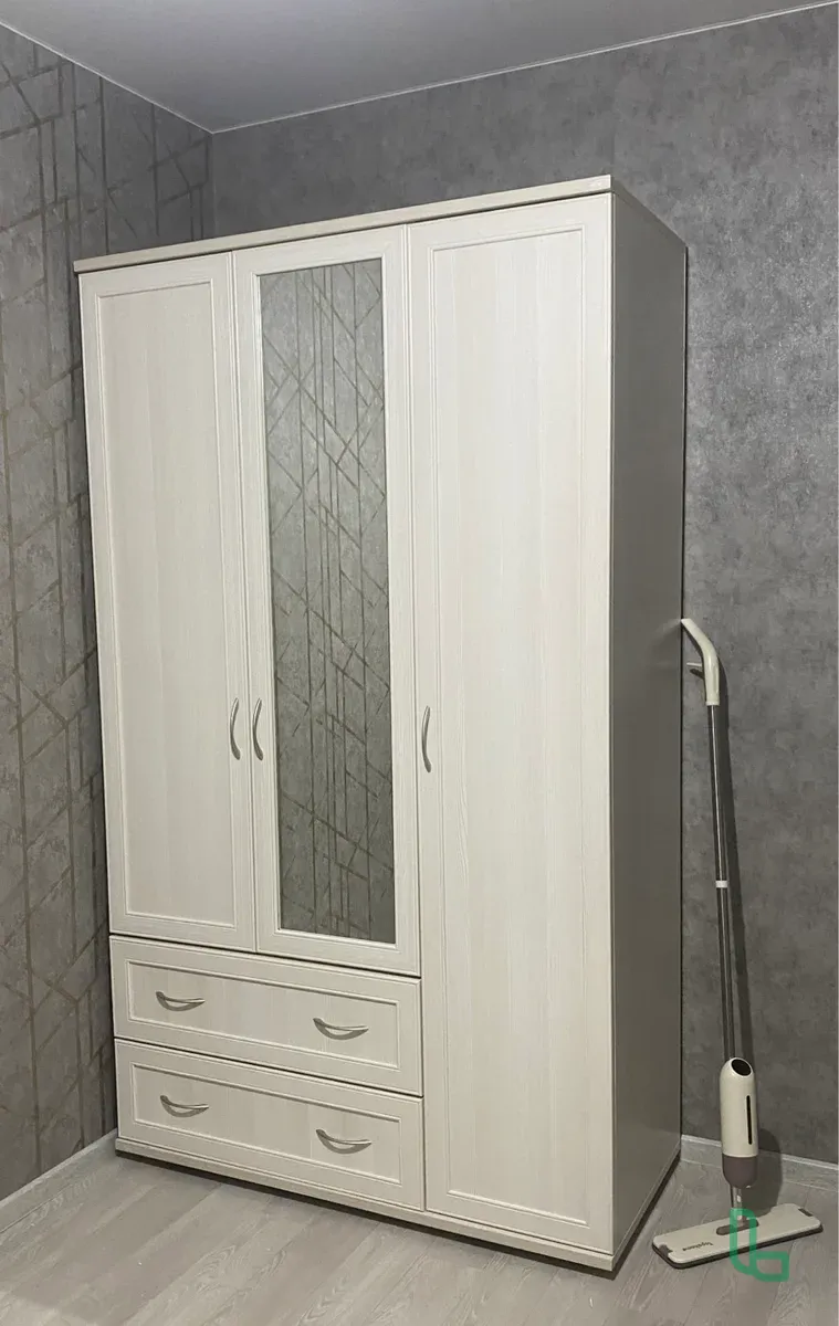 Шкаф для одежды