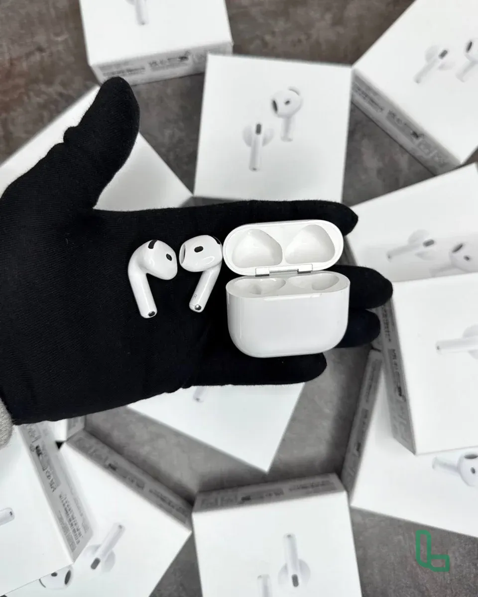 AirPods 4 ANC